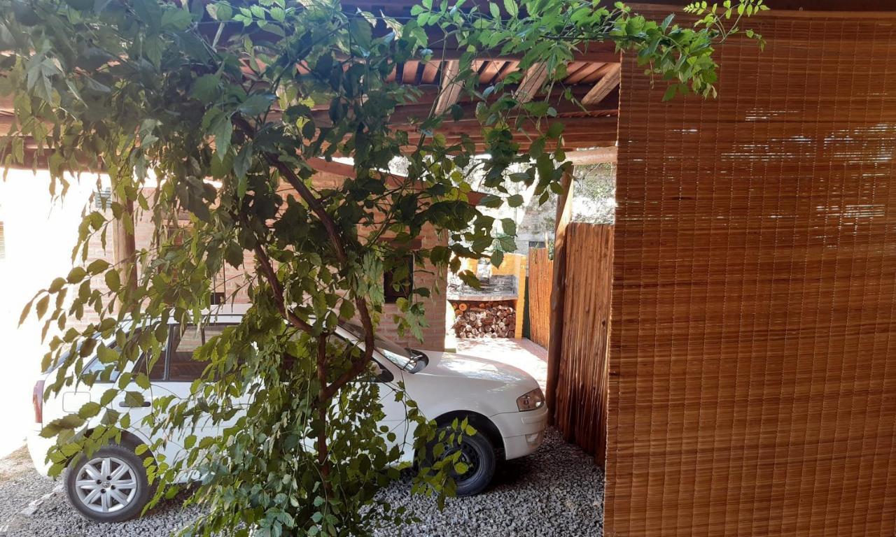 Cabanas Farah Estancia Vieja Ideal Para 2 A 3 Huespedes Villa Carlos Paz Exterior photo